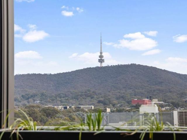 Apartment for rent in Turner, North Canberra