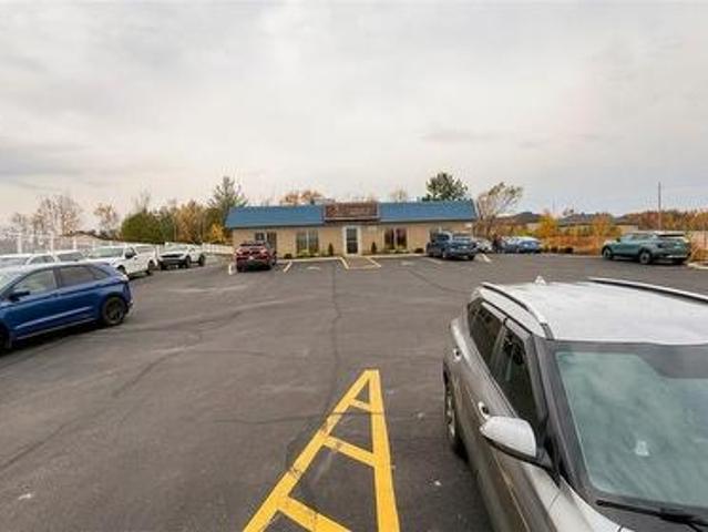 Commercial for sale in Four Corners, Greater Sudbury