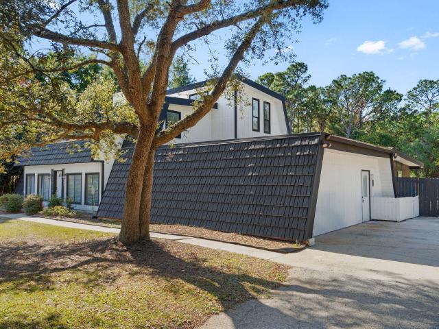 House for sale in Navarre, Florida