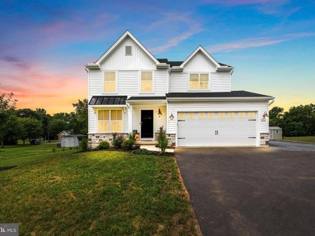 House for sale in Bainbridge, Pennsylvania