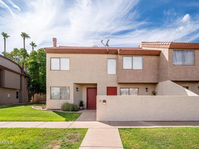 Townhouse for sale in Mesa, Arizona