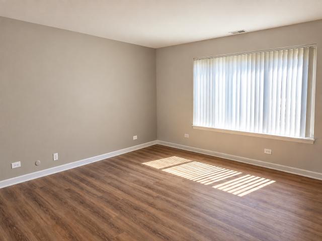 Apartment for rent in Hillside, Cook County