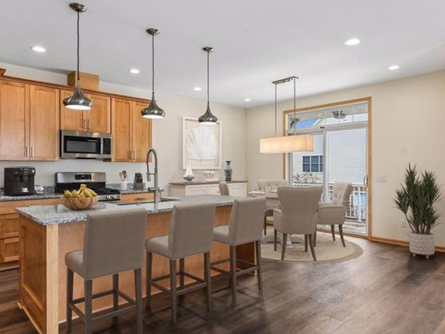 Townhouse for sale in Hennepin, Minnesota