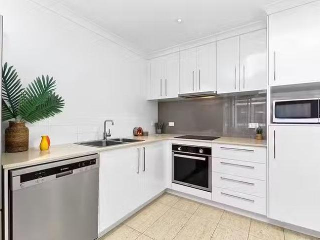 Apartment for rent in Subiaco Po, Western Australia