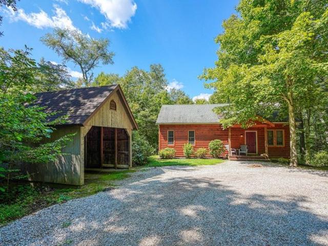 House for sale in Logan, Ohio