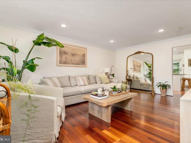 Townhouse for sale in Virginia