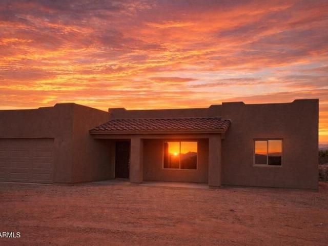 House for sale in Wittmann, Arizona