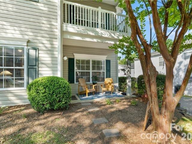 Condo for sale in Downtown, Cornelius