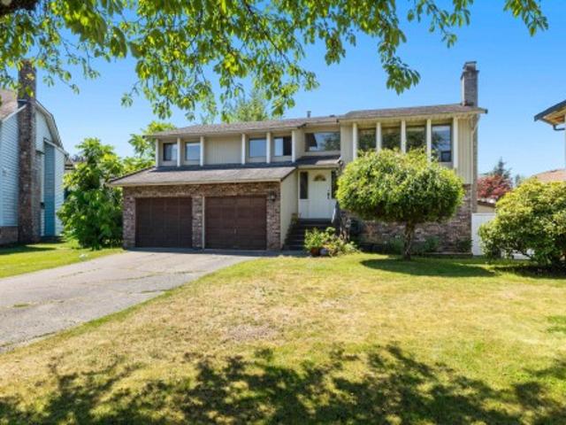 House for sale in Walnut Grove, British Columbia