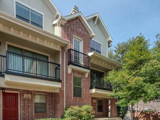 Townhouse for sale in Richardson, Texas