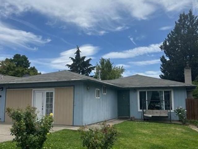 House for sale in Oregonia