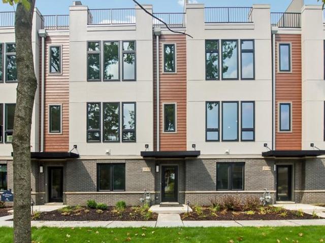 Townhouse for sale in Naperville, DuPage County