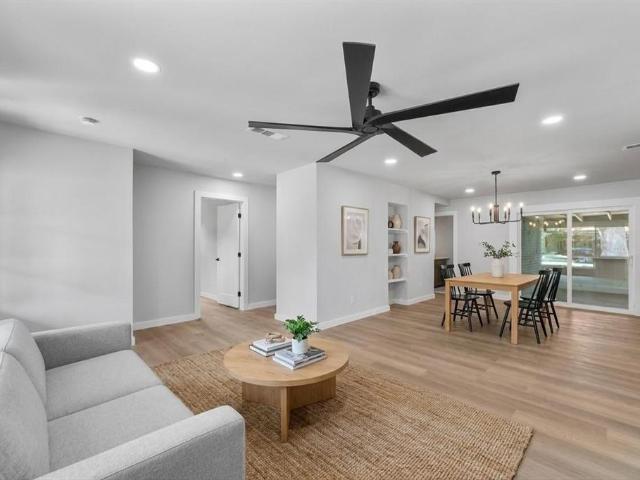 House for sale in Grand Prairie, Dallas County