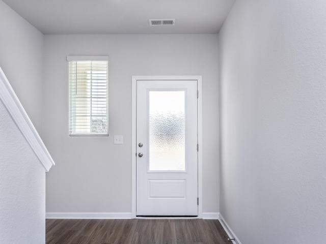 Townhouse for sale in Graham