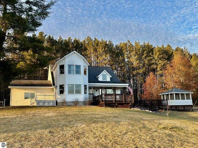 House for sale in Tustin, Michigan