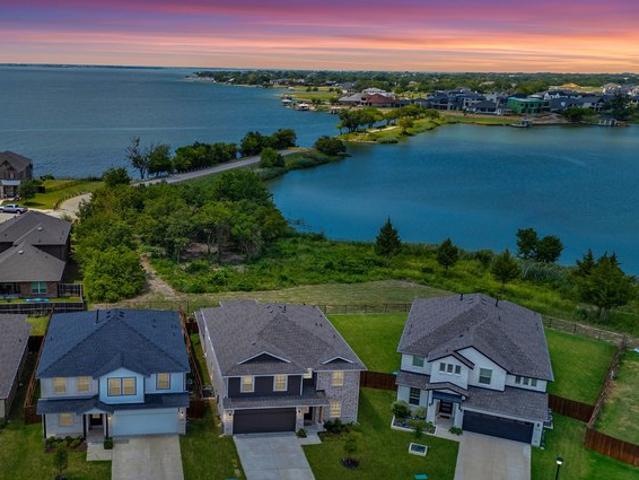 House for sale in Forney, Texas