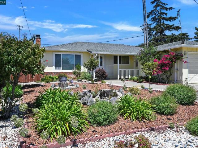 House for sale in Pinole, California
