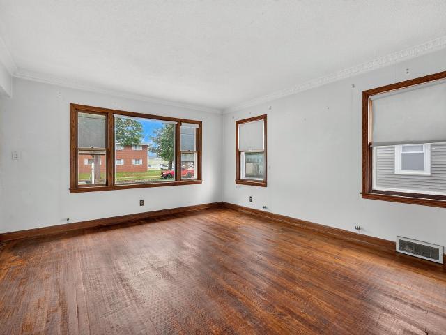 House for sale in Biwer's Woods, West Allis