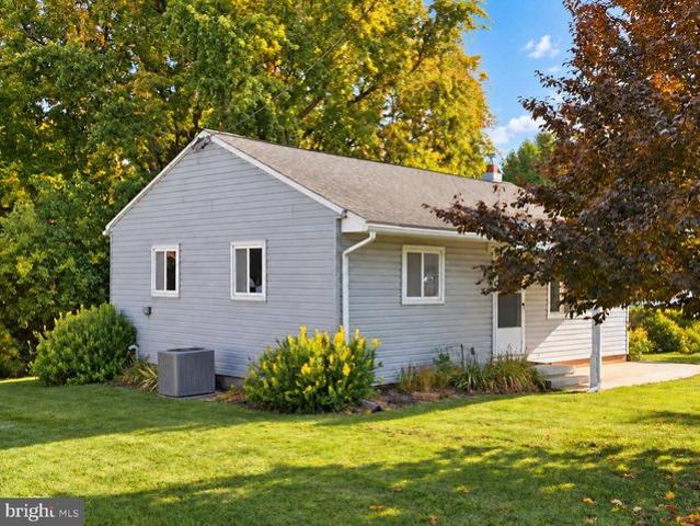 House for sale in Lebanon, Lebanon County