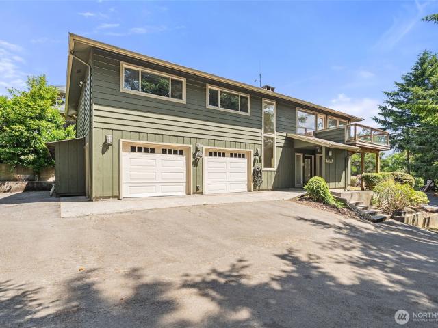 House for sale in Ilwaco, Washington