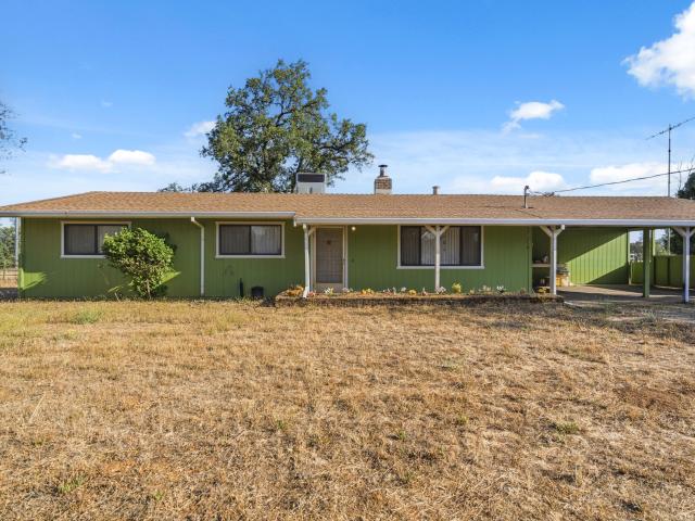 House for sale in Shasta, California