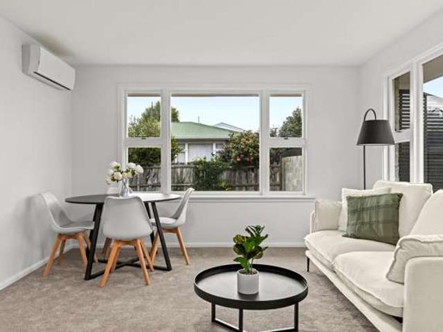 Apartment for sale in Heathcote, Canterbury