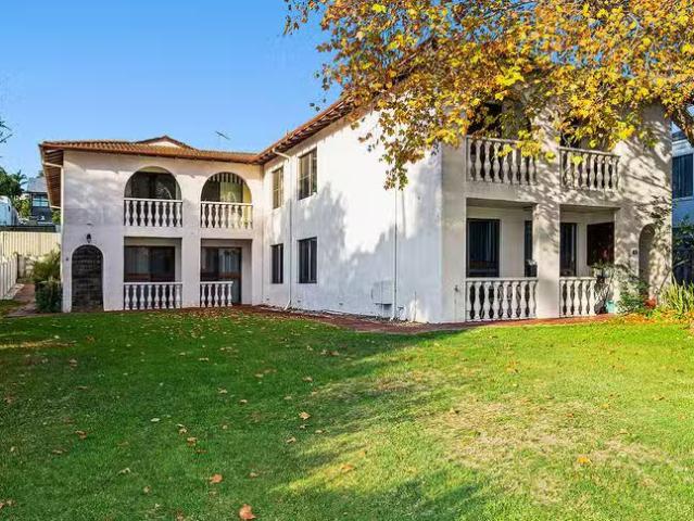 Apartment for rent in Como, Western Australia