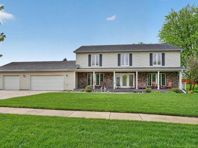 House for sale in Cedar Falls, Iowa