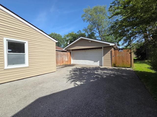 House for sale in Illinois