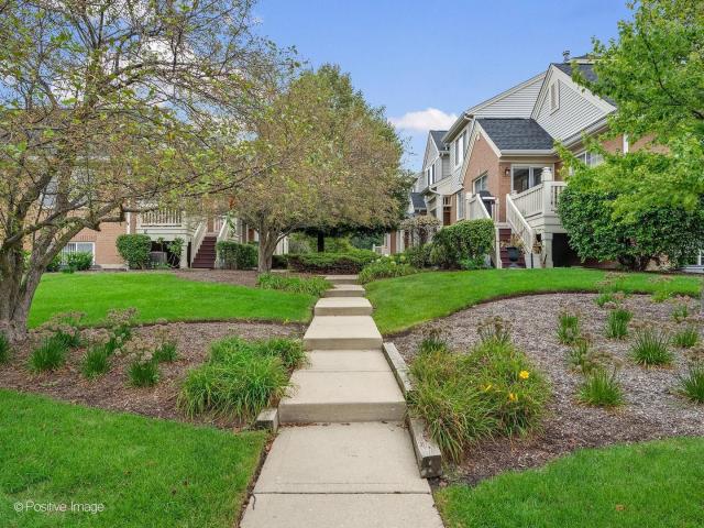 Townhouse for sale in Addison, Illinois