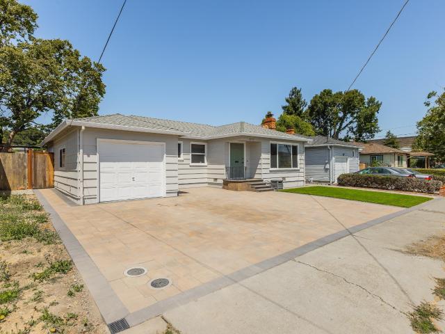 House for sale in Castro Valley