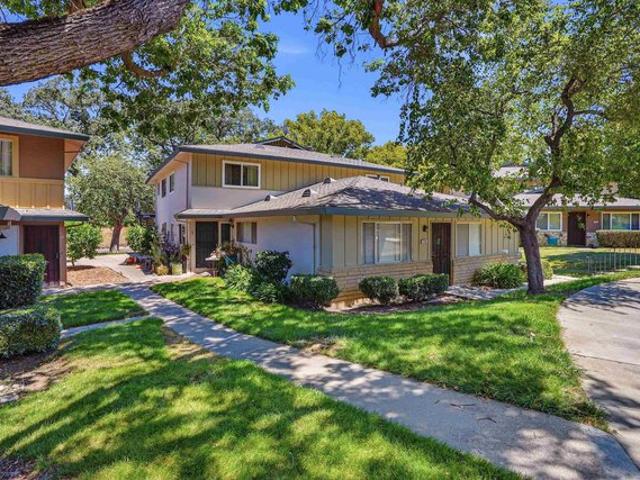 Condo for sale in Pleasanton, California