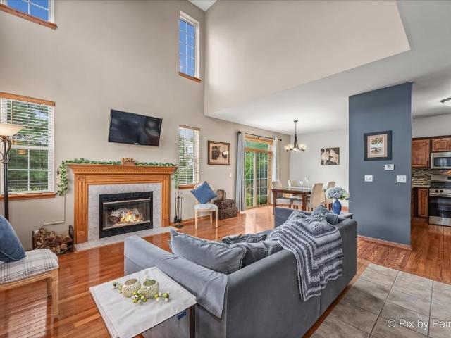 Townhouse for sale in Wauconda, Illinois
