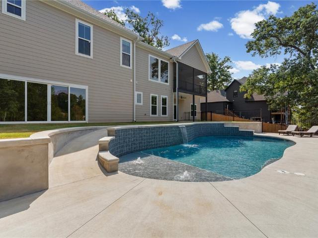 House for sale in Pea Ridge, Benton County