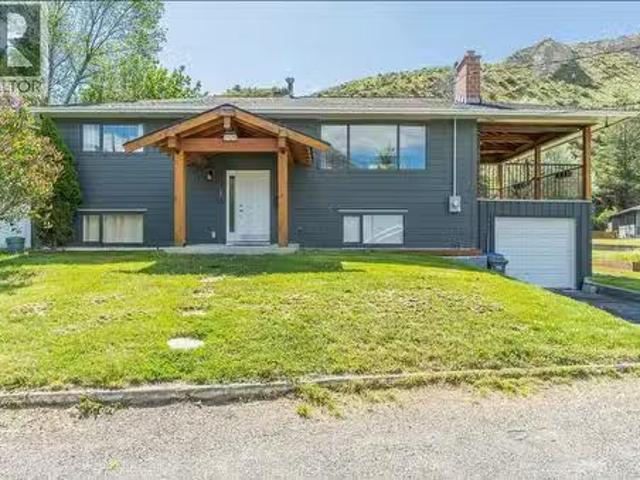 House for sale in Valleyview, Kamloops
