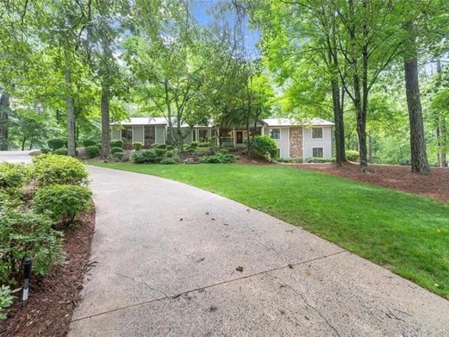 House for sale in Alpharetta, Georgia