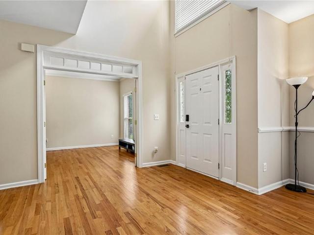 House for sale in Margate, Cumming