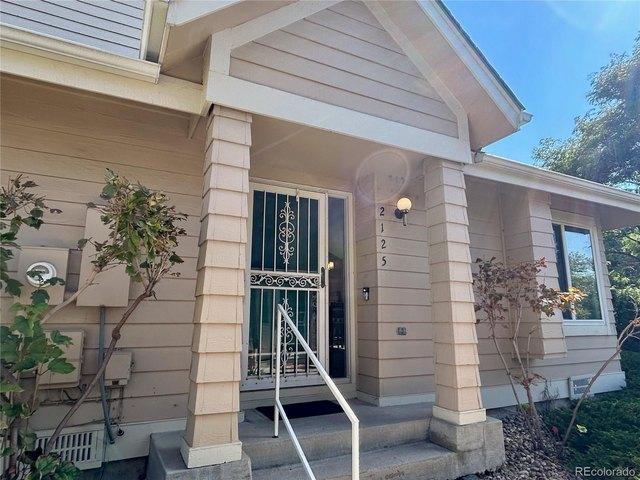 Townhouse for sale in Aurora, Adams County