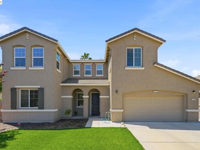 House for sale in Livingston, California