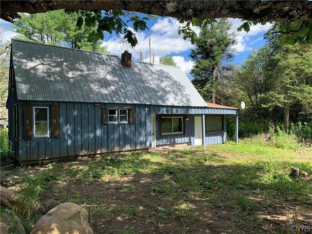 House for sale in Oneida, New York