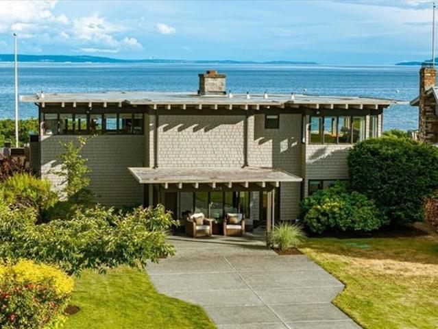 House for sale in Freeland, Washington