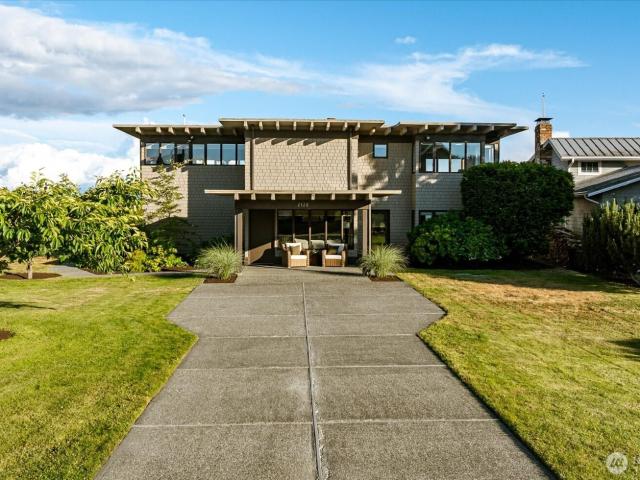 House for sale in Freeland, Washington