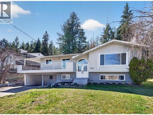 House for sale in Winfield, British Columbia