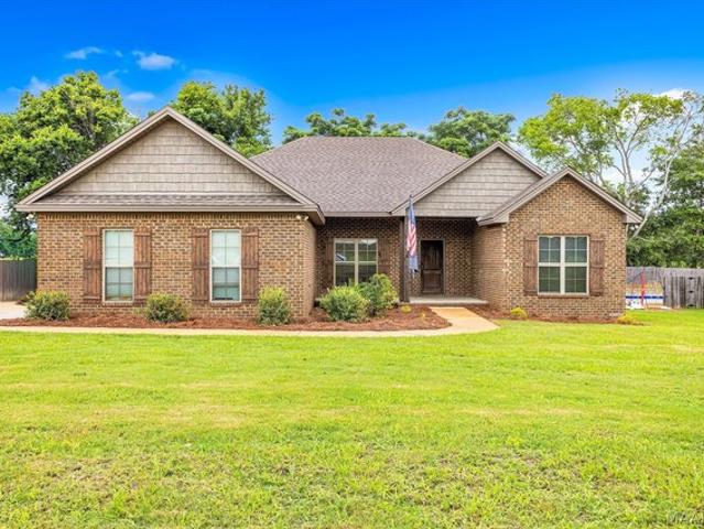House for sale in Elmore, Alabama