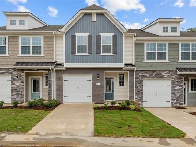 Townhouse for sale in Alamance, North Carolina
