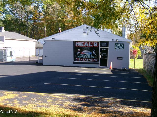 Commercial for sale in Colonie, New York