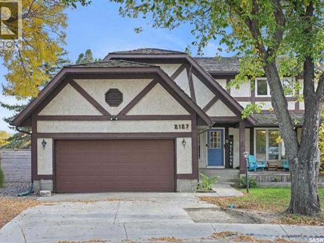 House for sale in Gardiner Park, Regina