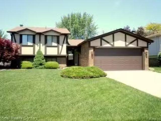 House for rent in Sterling Heights
