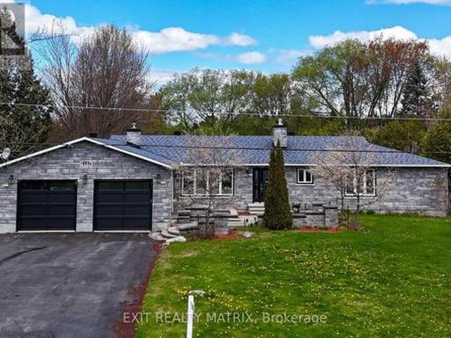 House for sale in Clarence-rockland, Ontario