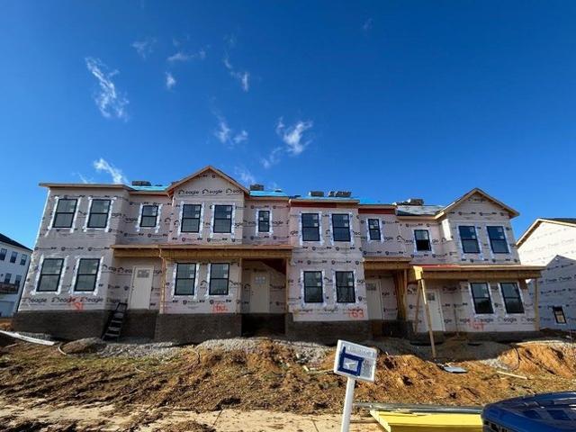 Townhouse for sale in Virginia